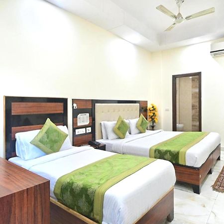 Hotel Emporio View - New Delhi Railway Station - Paharganj Экстерьер фото