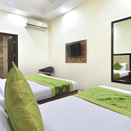 Hotel Emporio View - New Delhi Railway Station - Paharganj Экстерьер фото