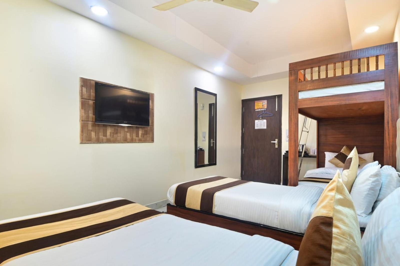 Hotel Emporio View - New Delhi Railway Station - Paharganj Экстерьер фото