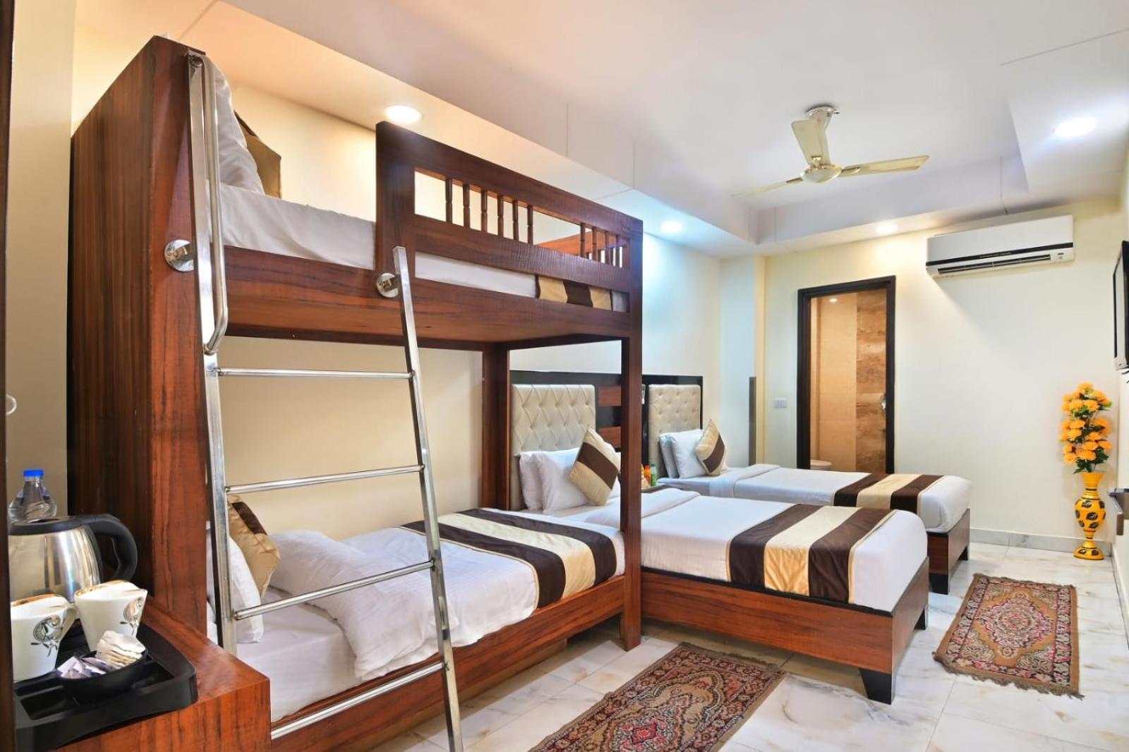 Hotel Emporio View - New Delhi Railway Station - Paharganj Экстерьер фото
