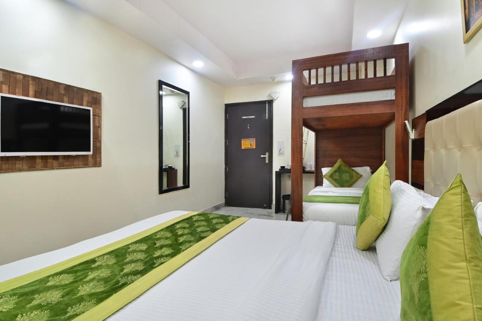 Hotel Emporio View - New Delhi Railway Station - Paharganj Экстерьер фото
