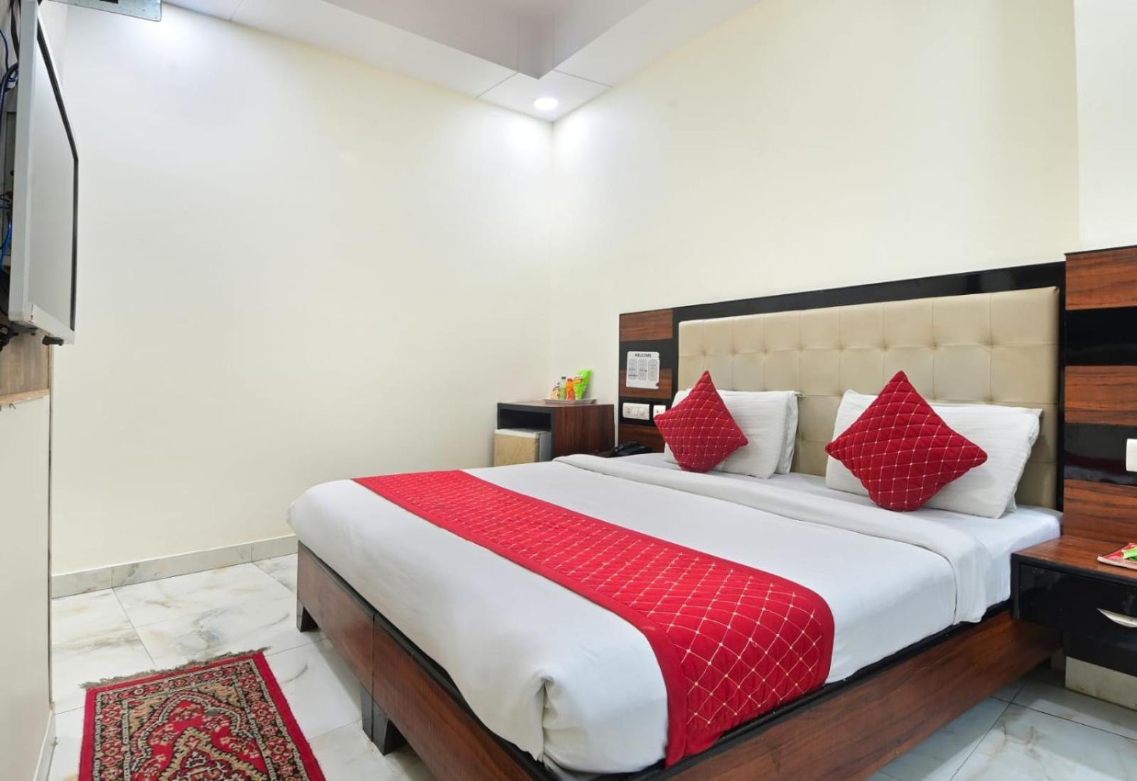 Hotel Emporio View - New Delhi Railway Station - Paharganj Экстерьер фото