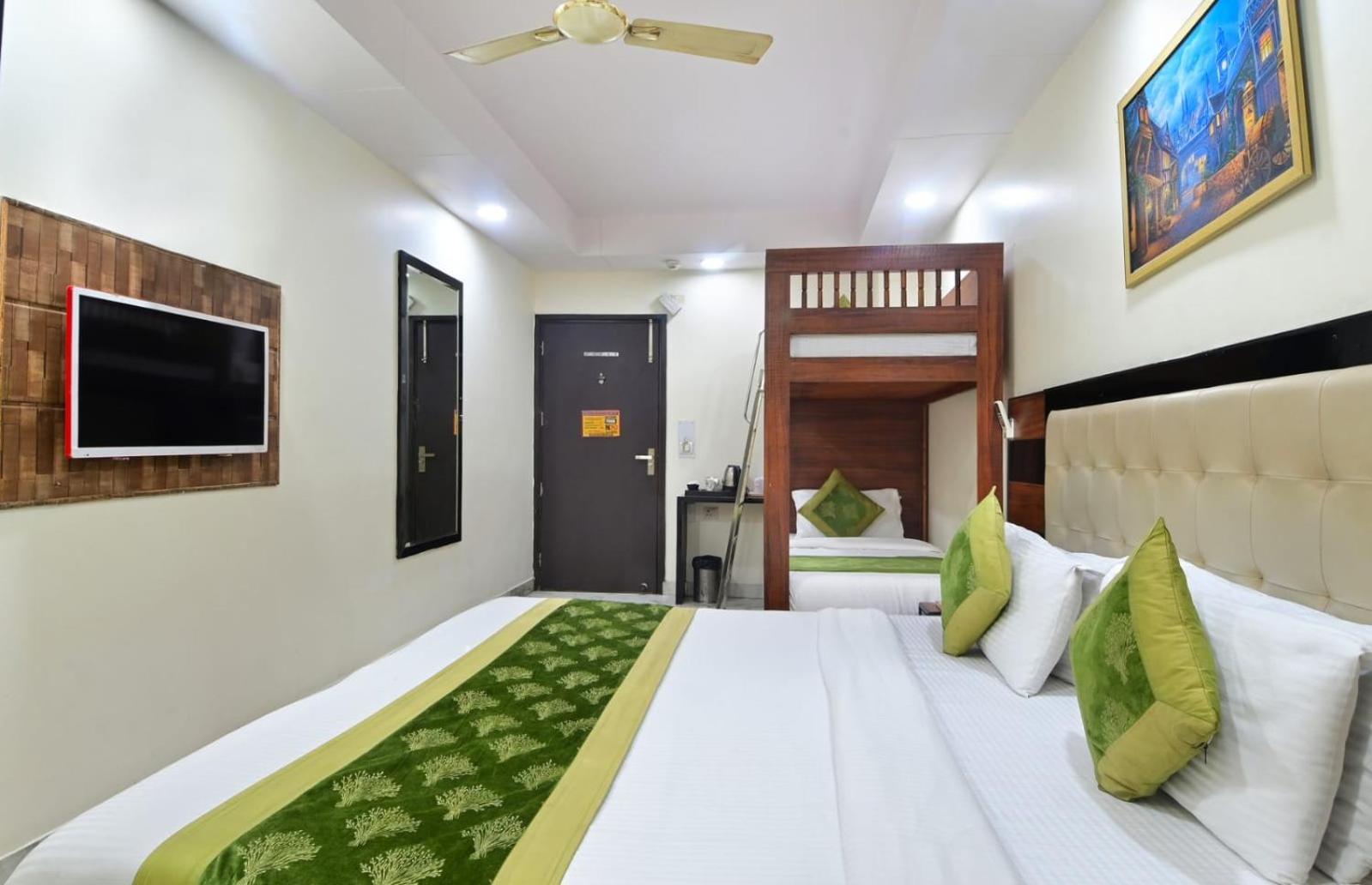 Hotel Emporio View - New Delhi Railway Station - Paharganj Экстерьер фото